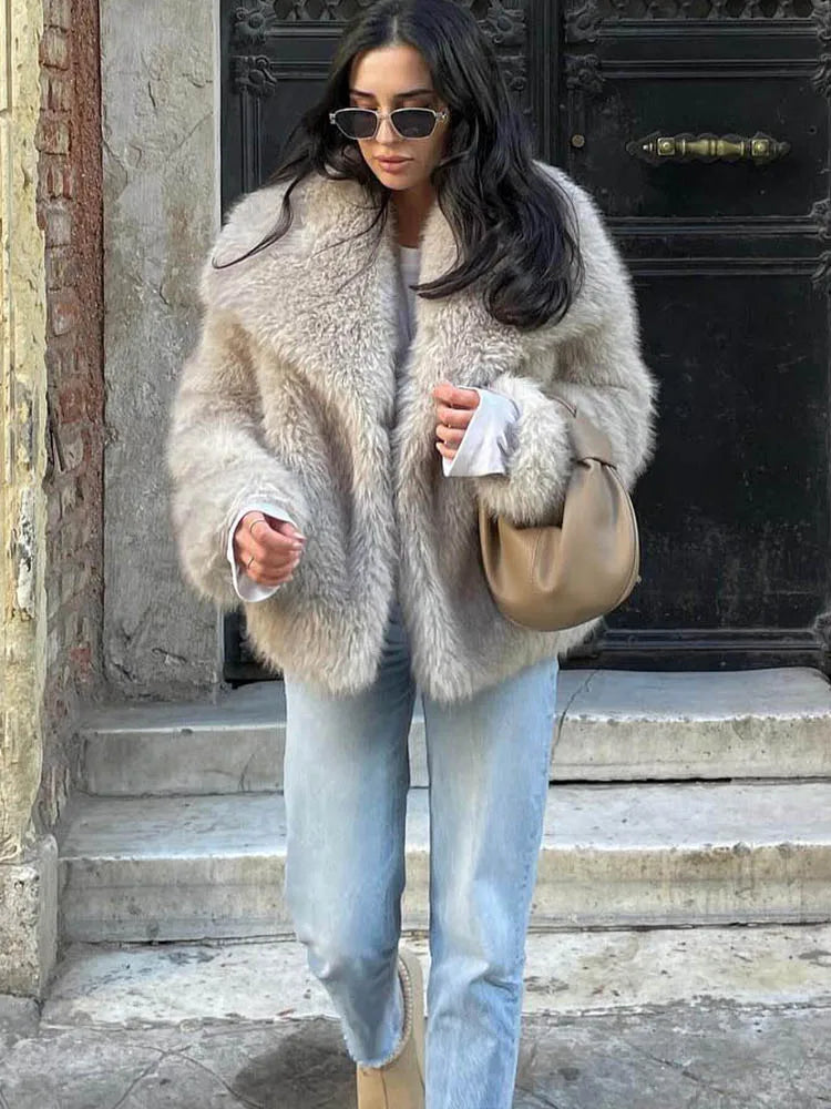 Cropped Faux Fur Jacket - Women's Thick Lapel Collar Coat